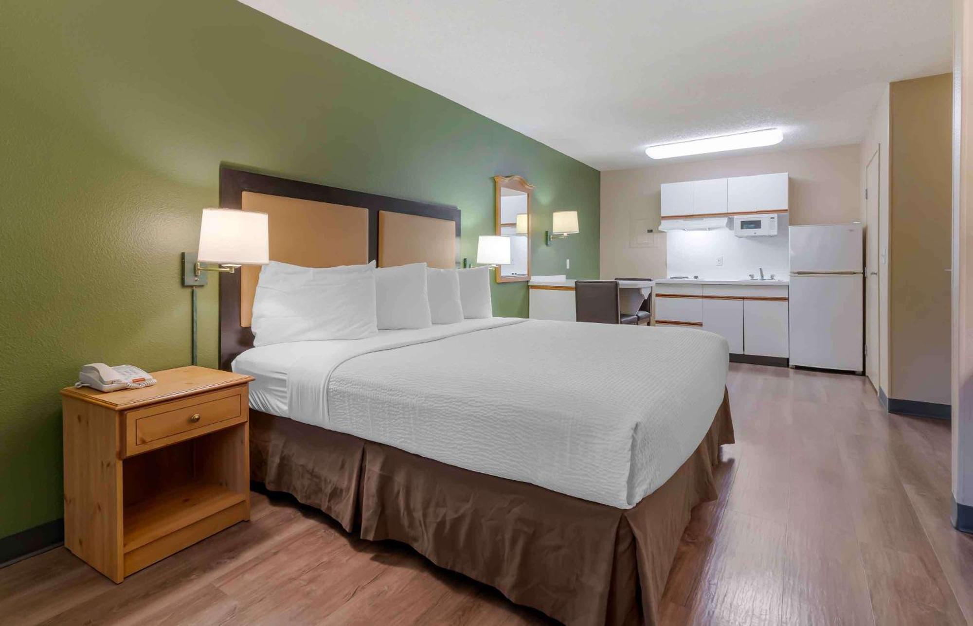 Extended Stay America Suites - Clearwater - Carillon Park Eksteriør billede