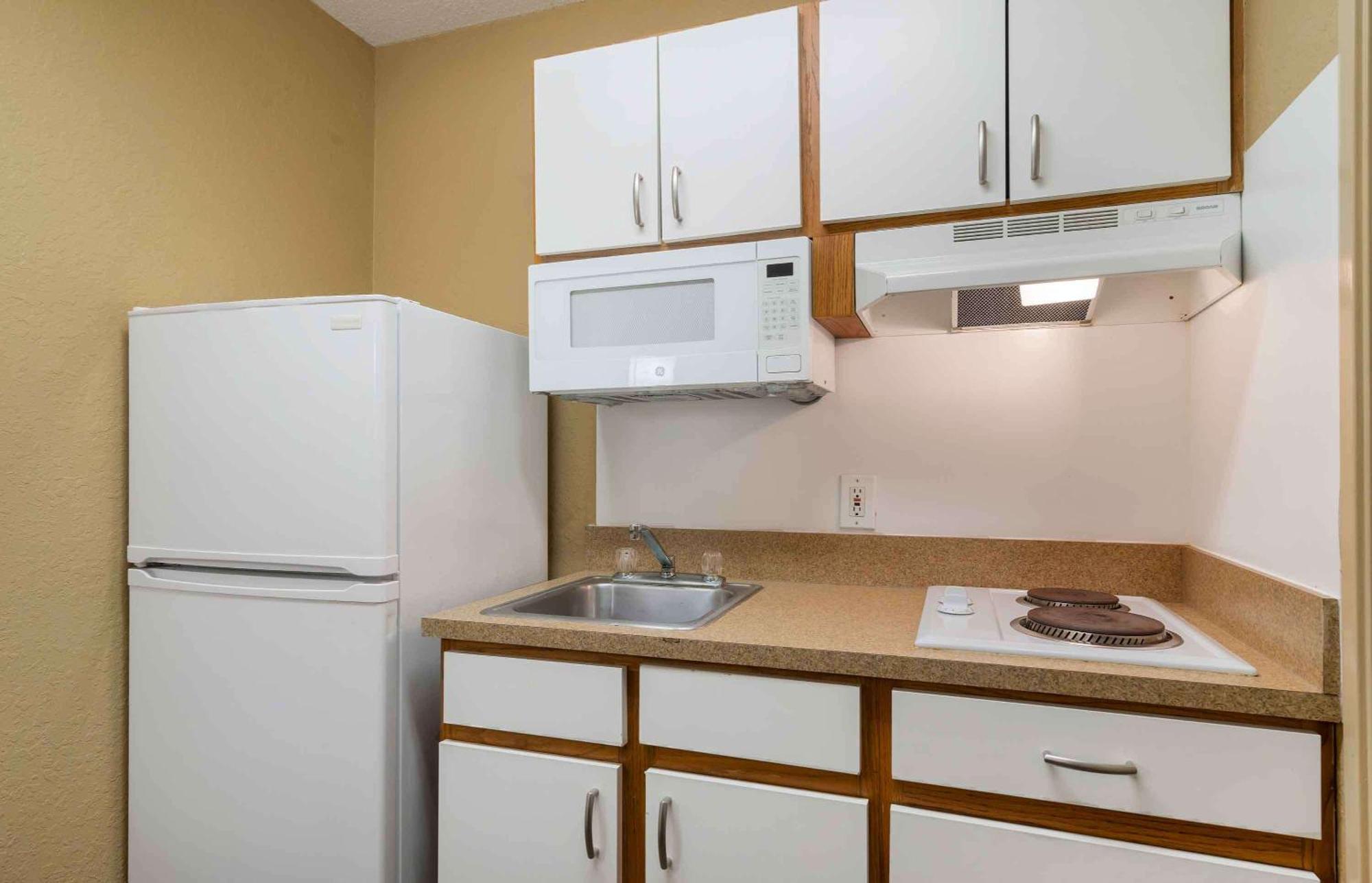 Extended Stay America Suites - Clearwater - Carillon Park Eksteriør billede